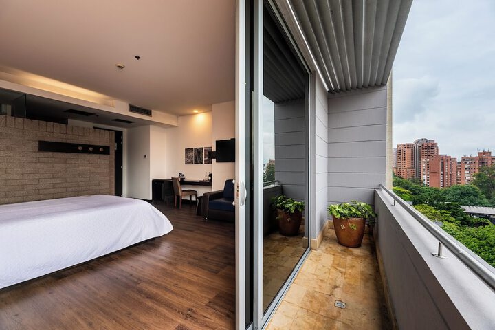 Room 21 of 81