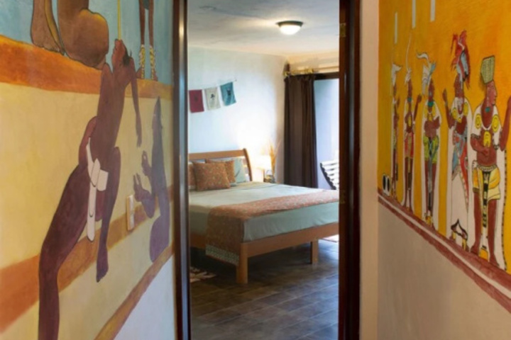 Room 3 of 16