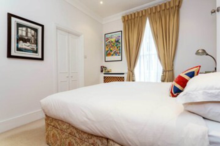 Room 20 of 27