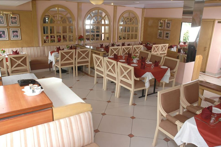 restaurant
