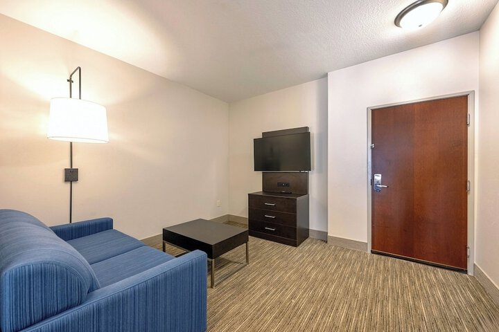 Room 9 of 78