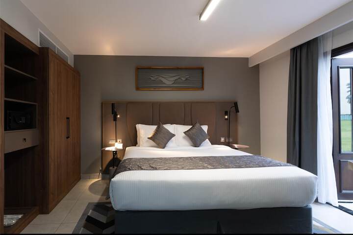 Room 21 of 101