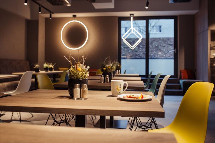 Breakfast area