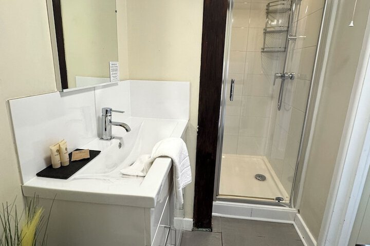 Room 20 of 25