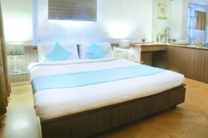 ZO Rooms Chinchwad Station