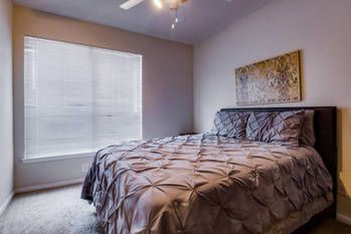 Room 11 of 22