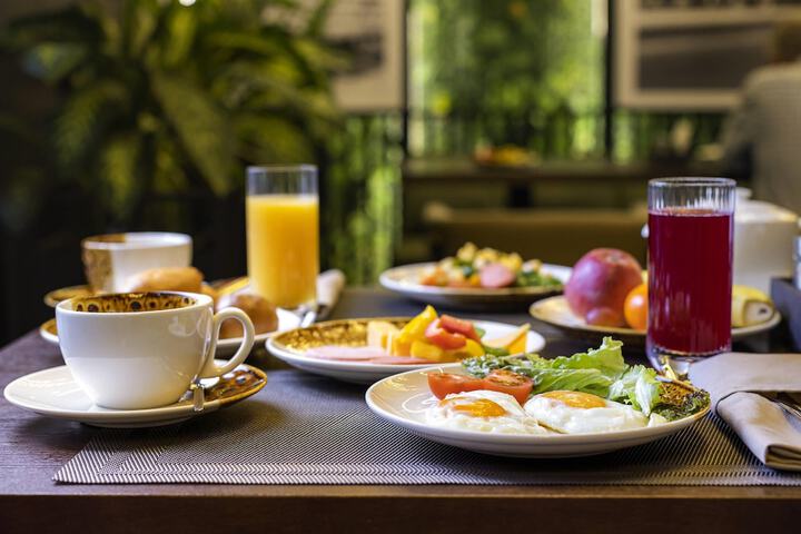 Breakfast/Coffee Service 49 of 76