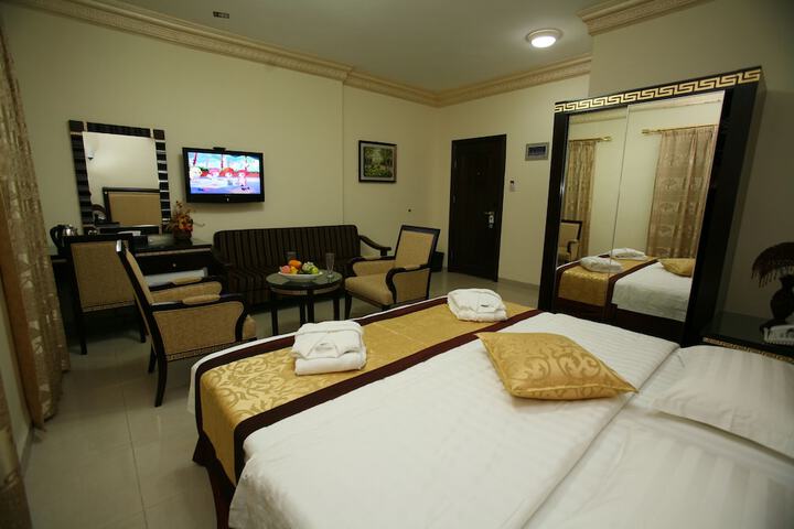 Room 10 of 39