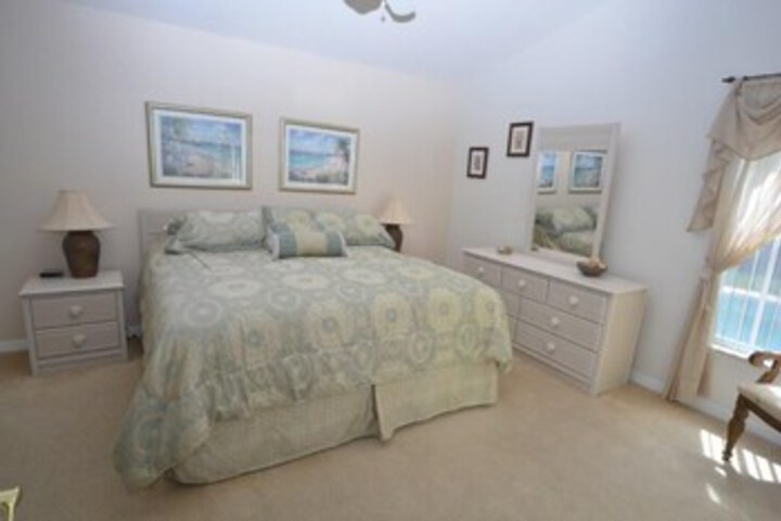 Room 18 of 24
