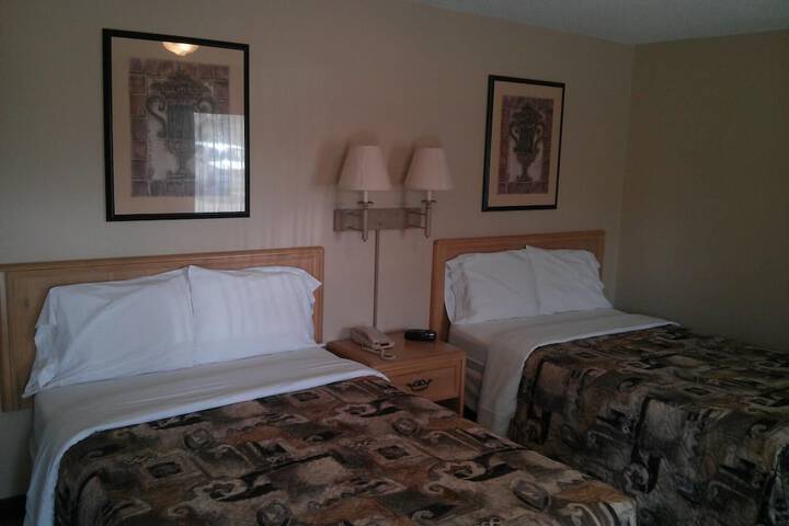 Room 10 of 29