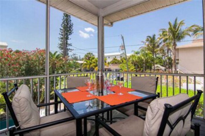 Terrace/Patio 40 of 40