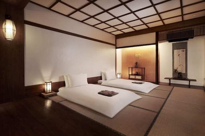 Room 20 of 193