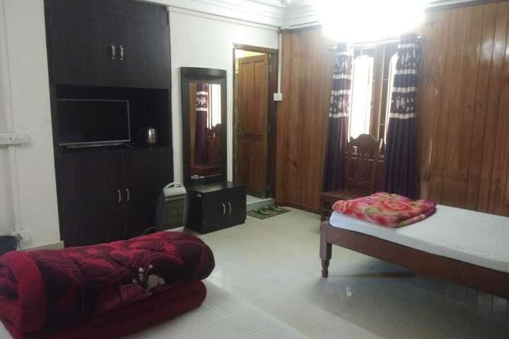 Room 41 of 104