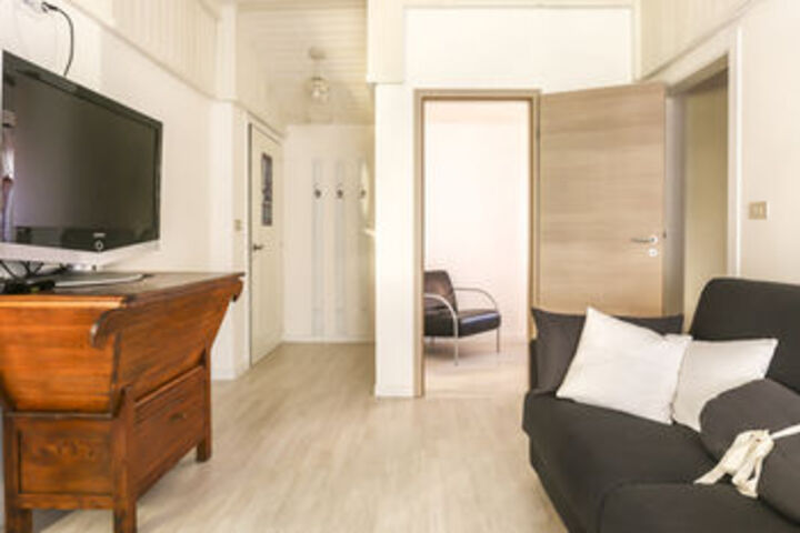 Room 225 of 260