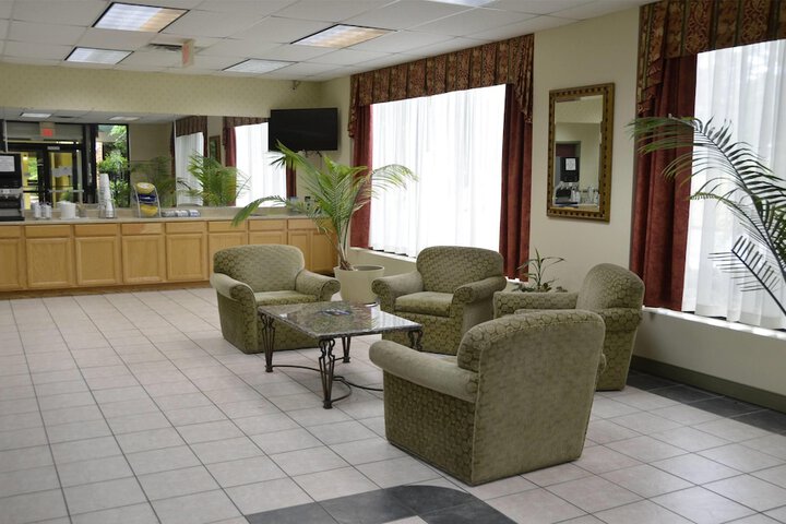 Hotel Interior 4 of 103