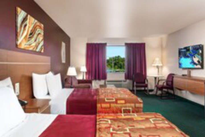 Room 25 of 222