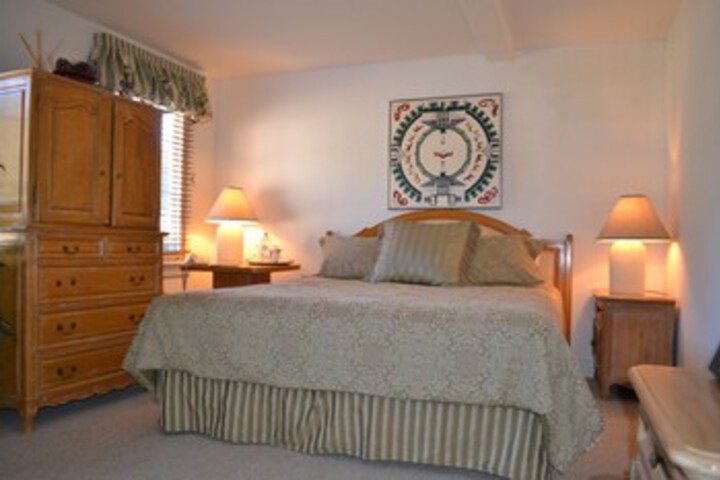 Room 40 of 46