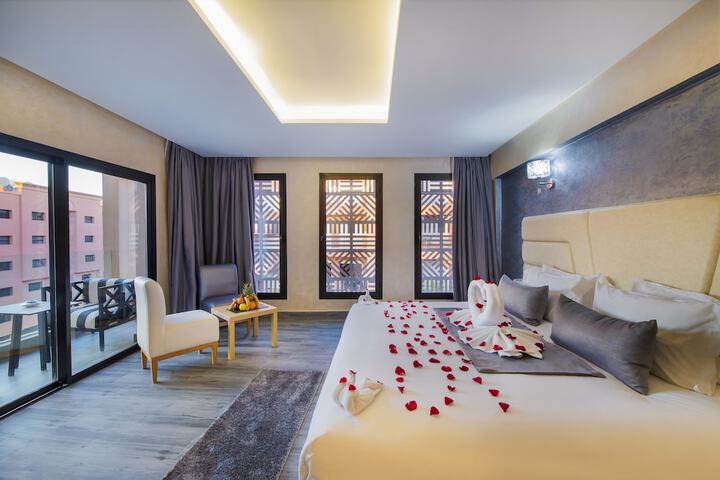 Room 7 of 34