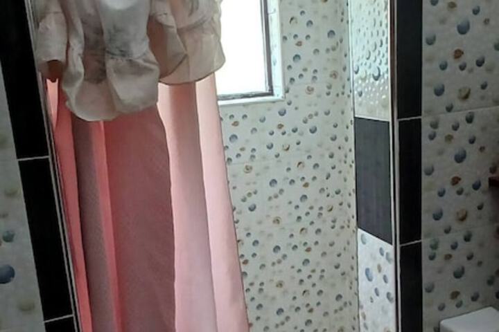 Room 46 of 75