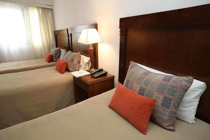 Room 7 of 39