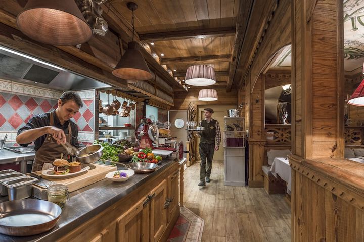 Restaurant