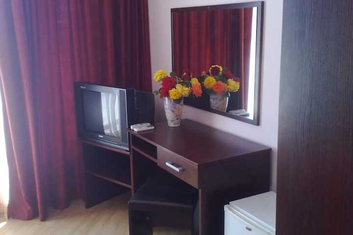 Room 17 of 92
