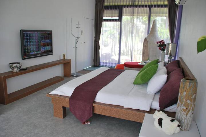 Room 21 of 66