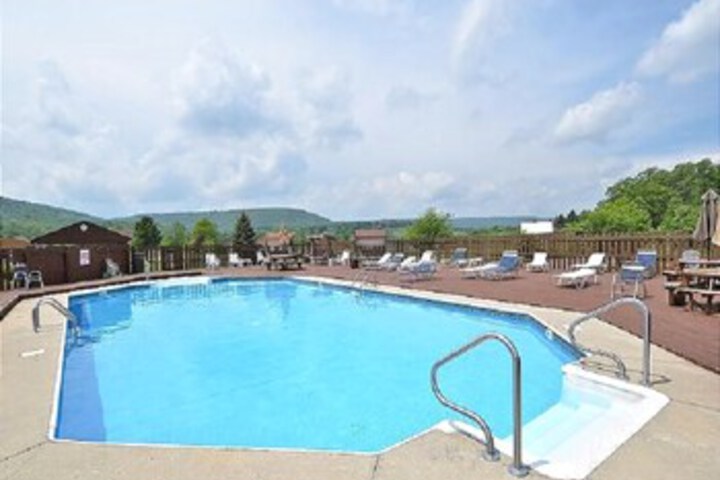 Pool 28 of 50