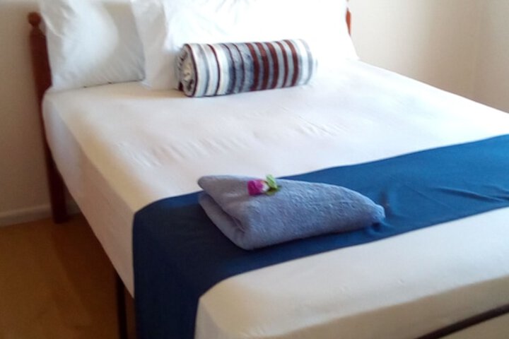 Room 5 of 14