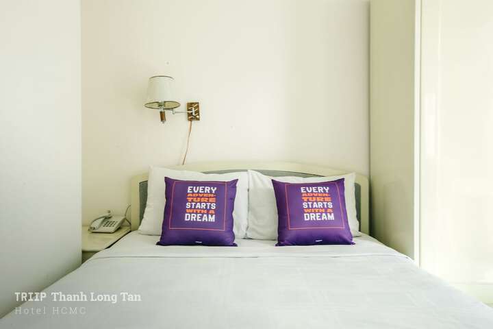 Room 13 of 50