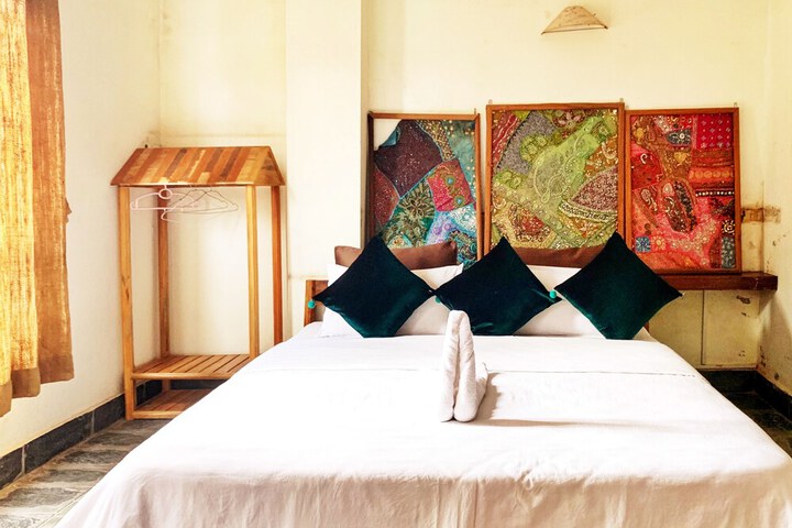 Room 48 of 91