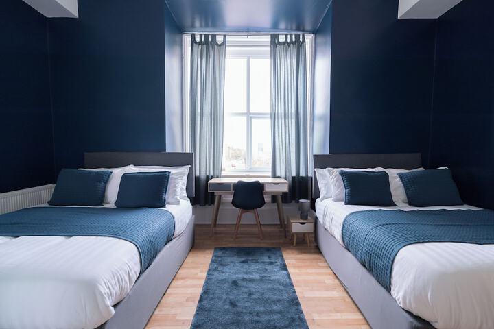 Room 13 of 51