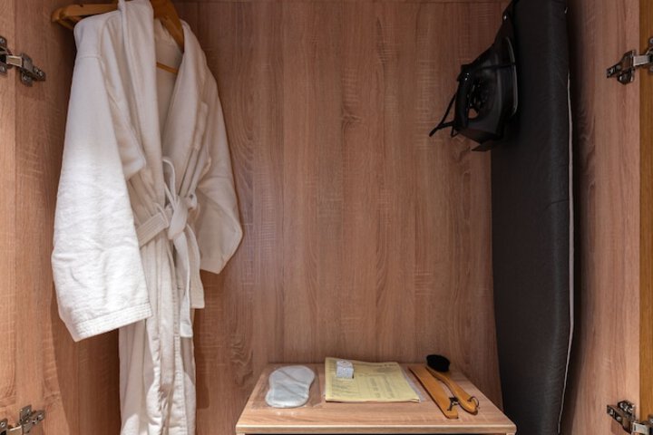 Room 12 of 59