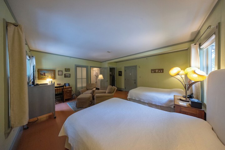 Room 16 of 89