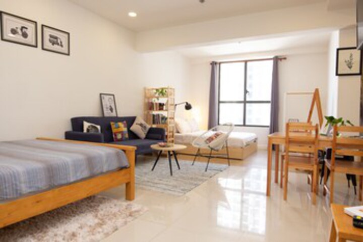 Room 46 of 155