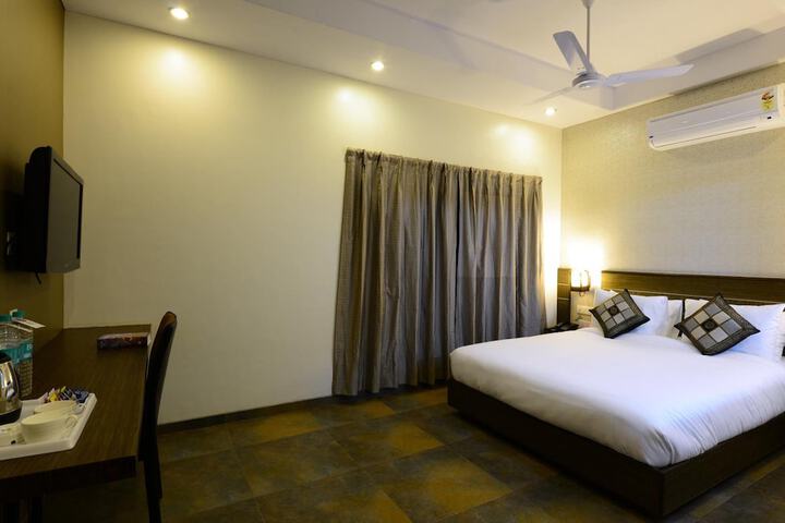 Room 18 of 45