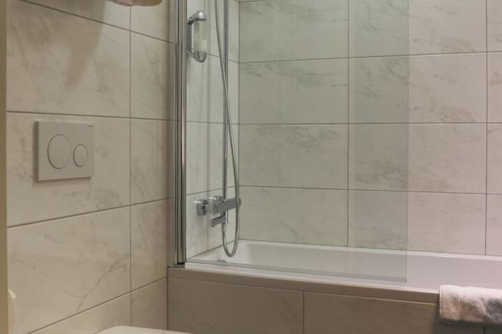 Bath Photo