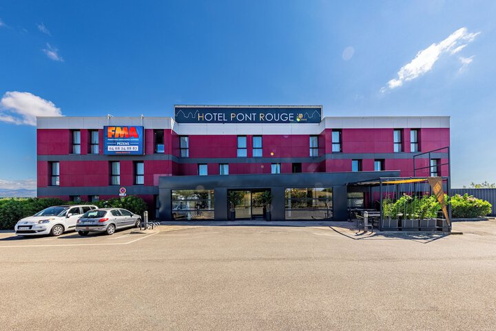 Hotel 93 of 104
