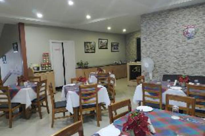 Hotel Esquire