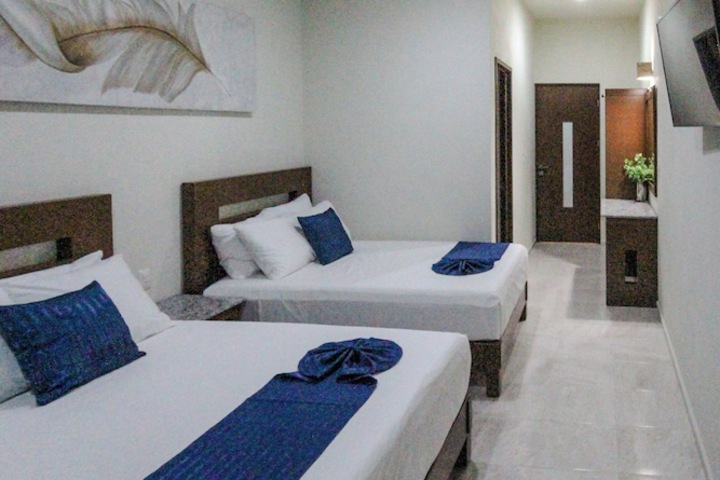 Room 14 of 34