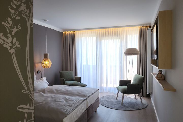 Room 17 of 60