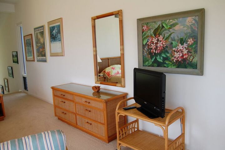 Bay Villa 34G5 Partial Ocean Front by RedAwning in Lahaina, HI