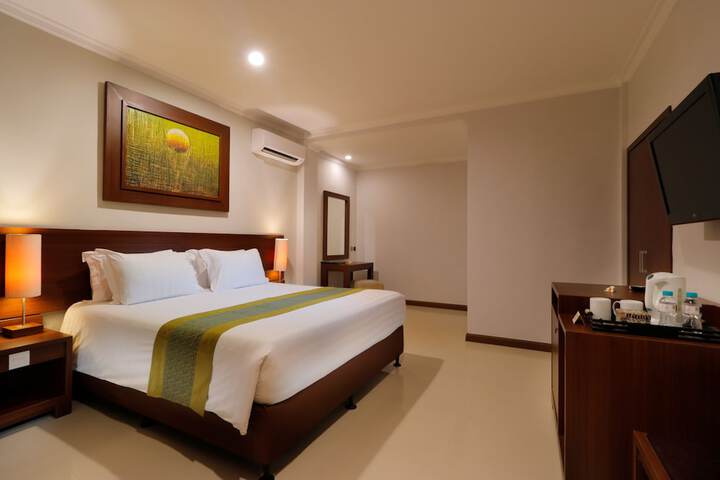 Room 10 of 41