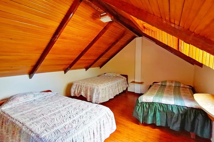 Room 6 of 45