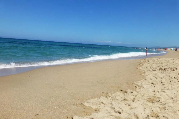 Beach 10 of 14