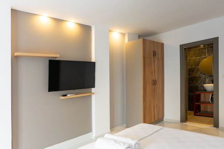 Room 18 of 45
