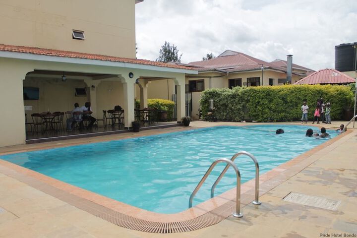 Pool 17 of 39