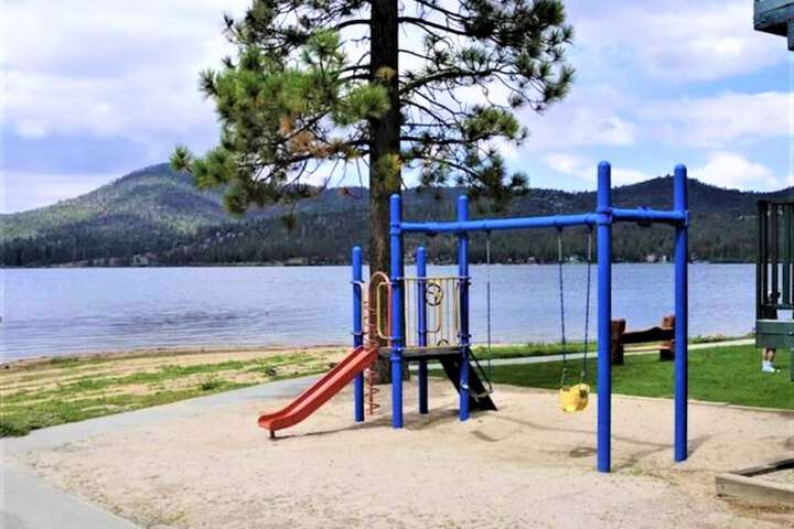 Childrens Activities 164 of 184