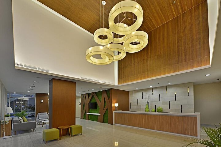 Guest Lobby