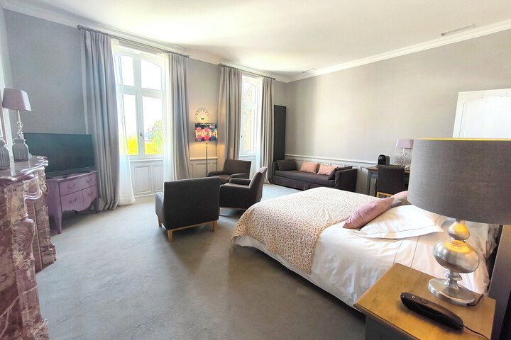 Room 34 of 55